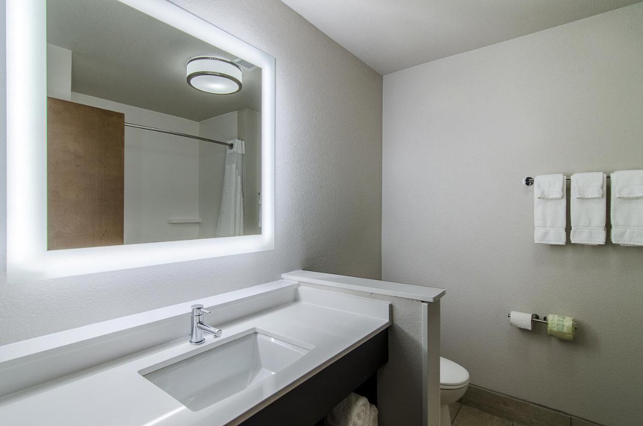Holiday Inn Express & Suites - Atchison By Ihg Kültér fotó