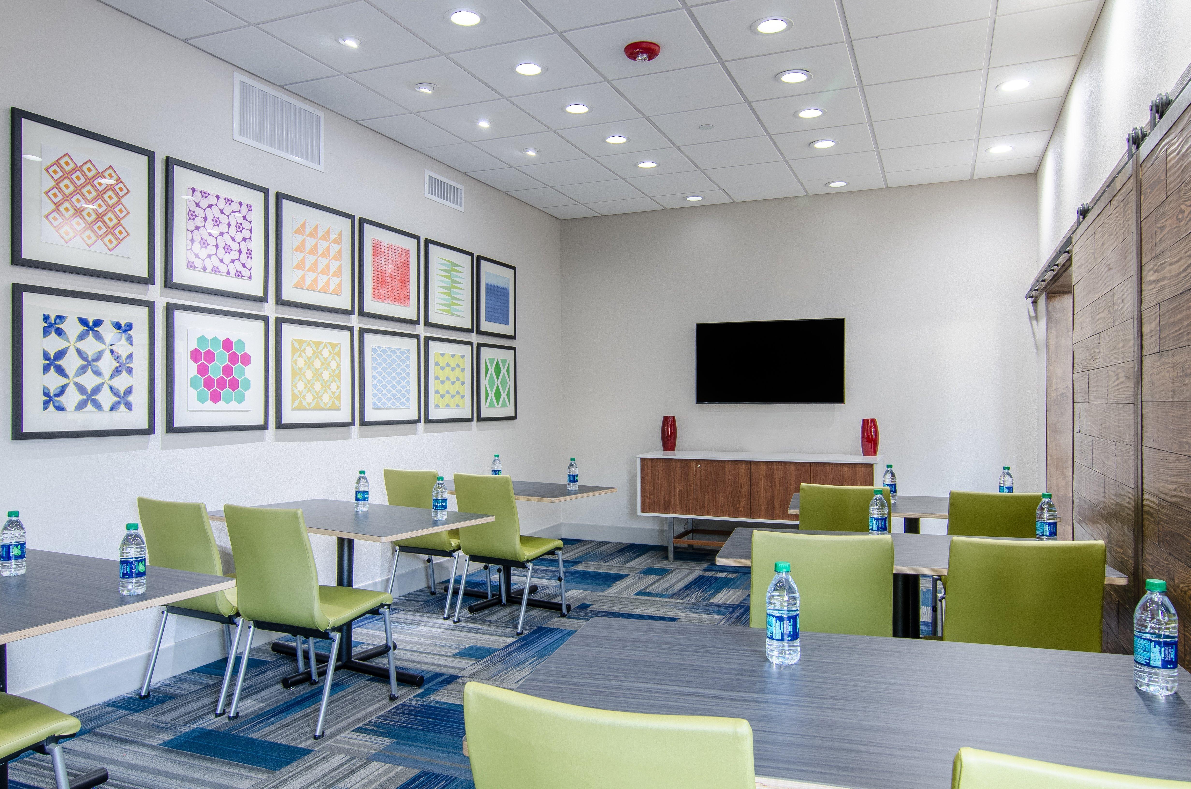 Holiday Inn Express & Suites - Atchison By Ihg Kültér fotó